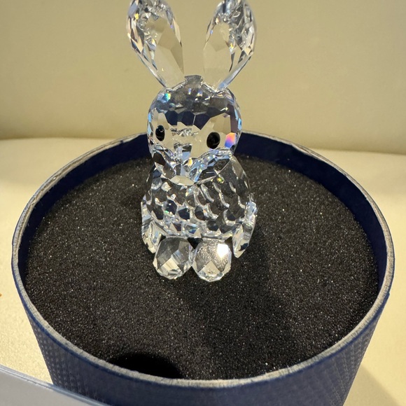 Authentic Swarovski Rabbit Crystal (No Box) - Picture 5 of 9